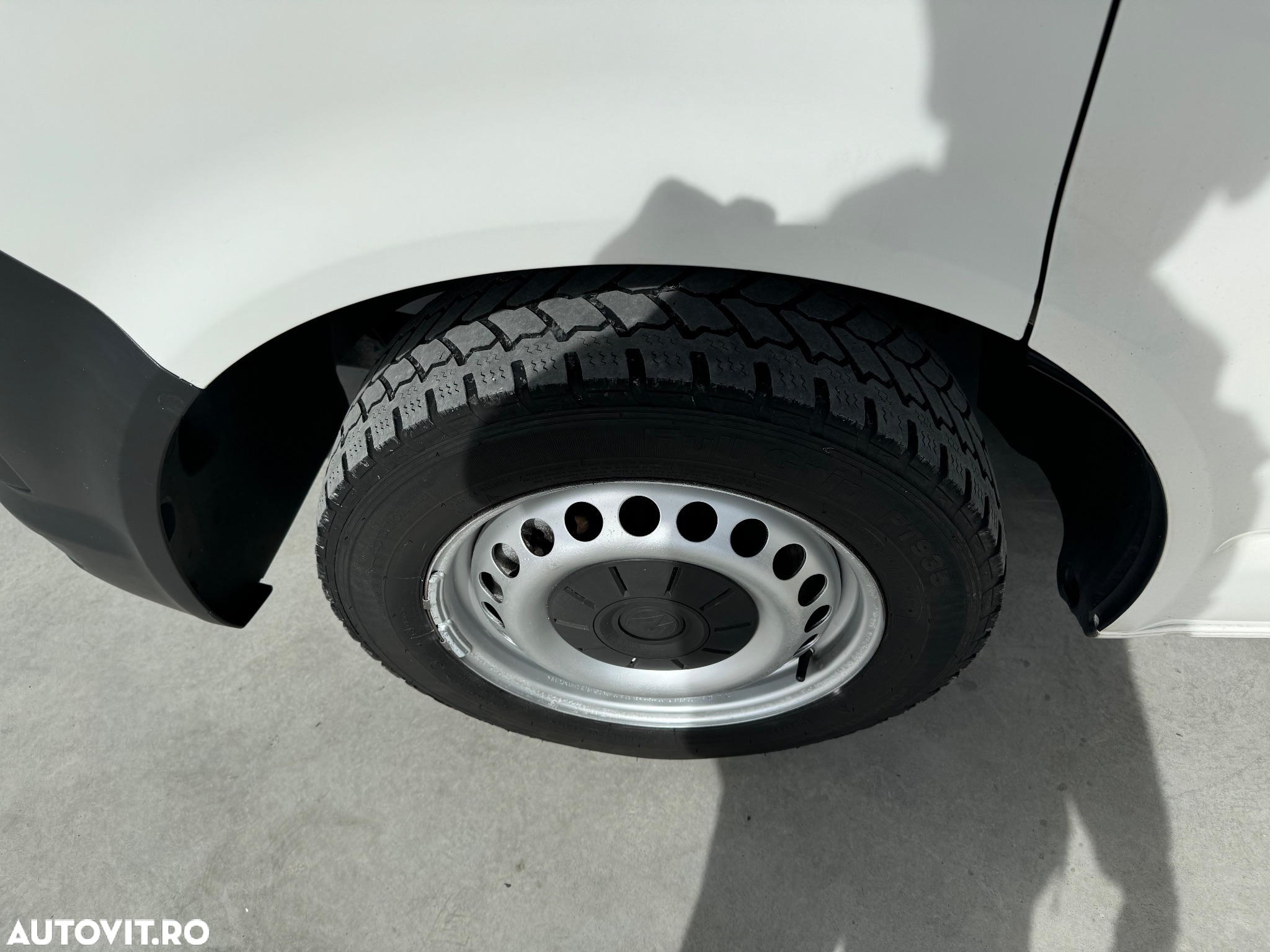 Volkswagen Transporter - 27