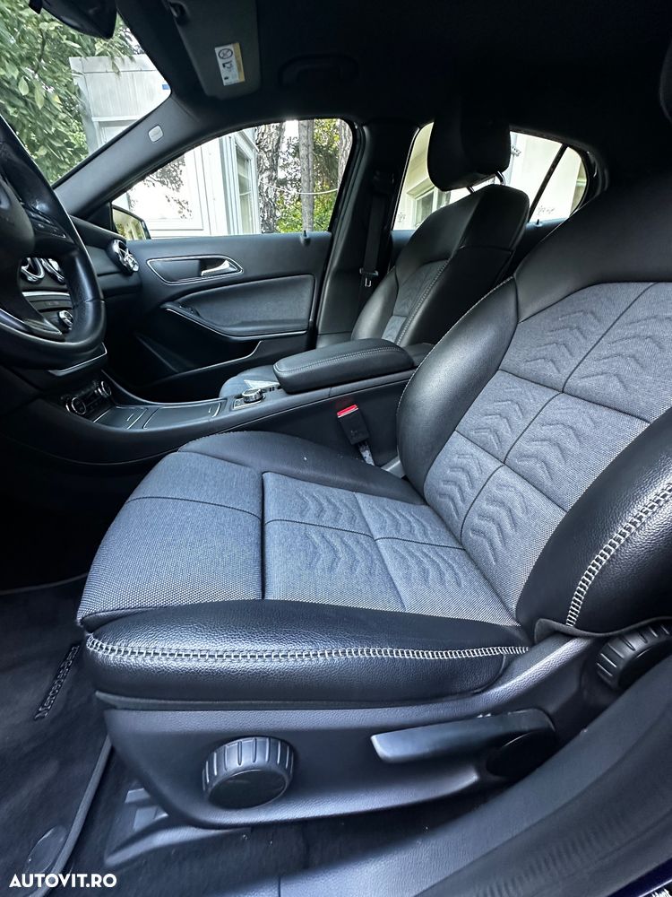 Mercedes-Benz GLA - 30