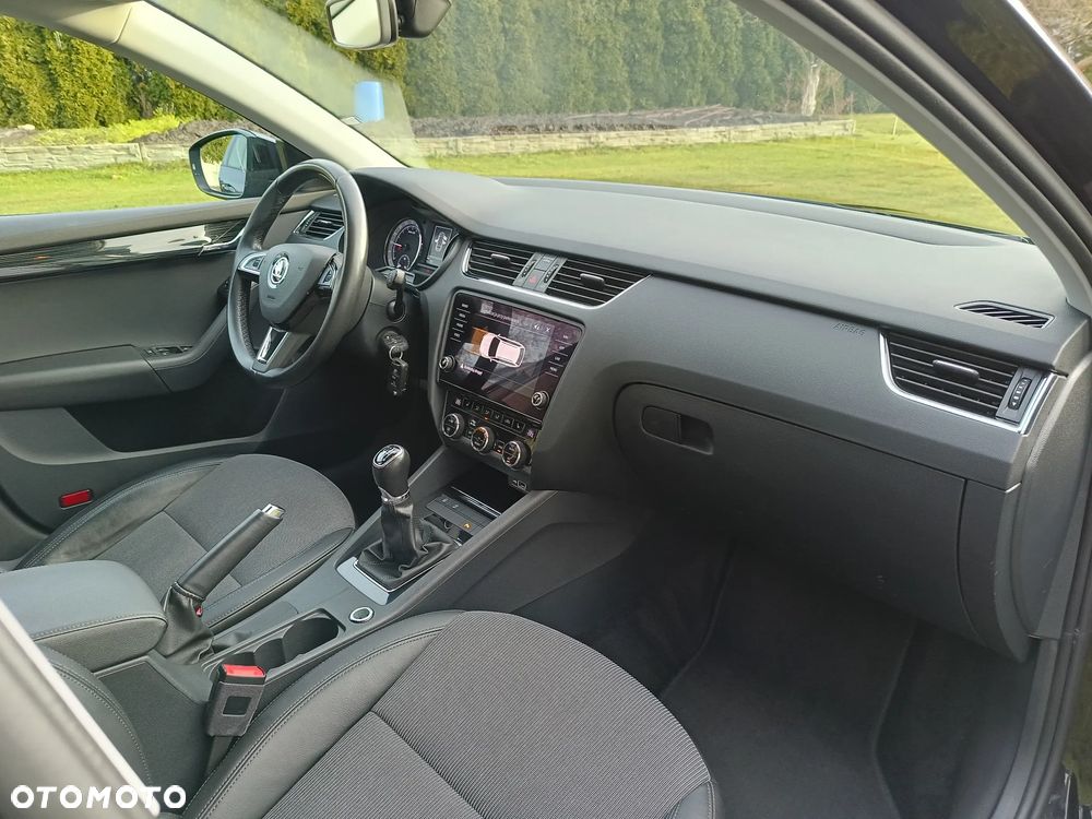 Skoda Octavia 2.0 TDI Joy - 31