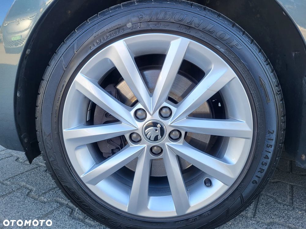 Skoda RAPID 1.0 TSI Style - 9