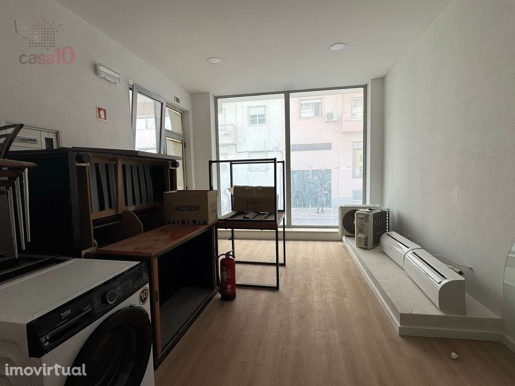 Espaço comercial para arrendar no centro de Alcochete - Grande imagem: 2/6