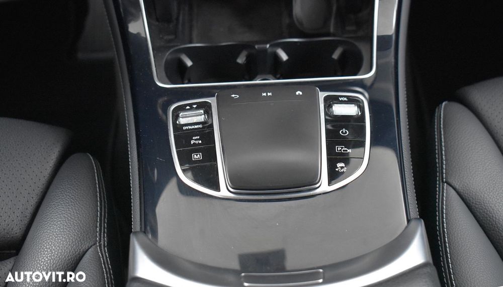 Mercedes-Benz GLC 300 de 4Matic 9G-TRONIC - 12