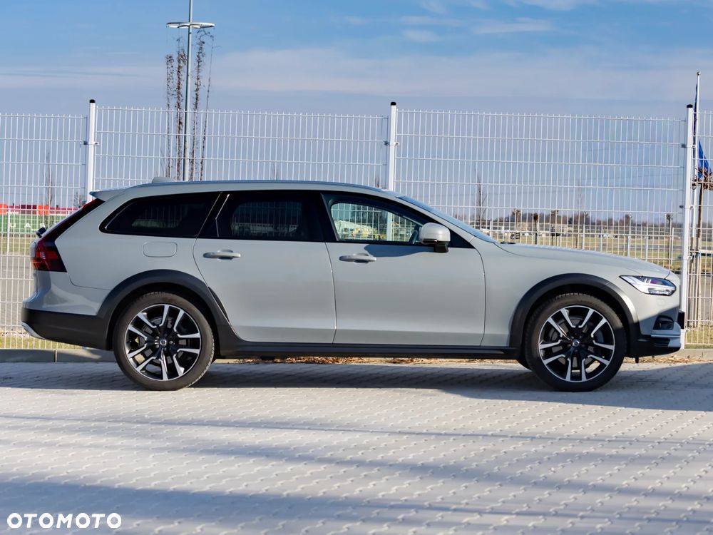 Volvo V90 B5 B Ultimate Bright - 3