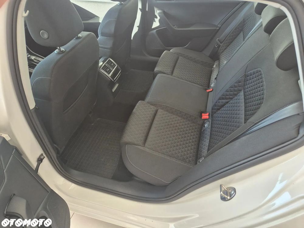 Skoda Superb 1.5 TSI Ambition DSG - 26
