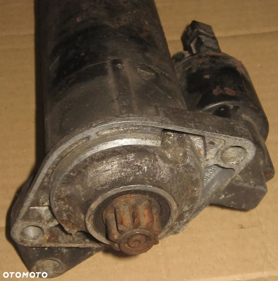 rozrusznik TRANSPORTER T4 2.4D volkswagen - 2