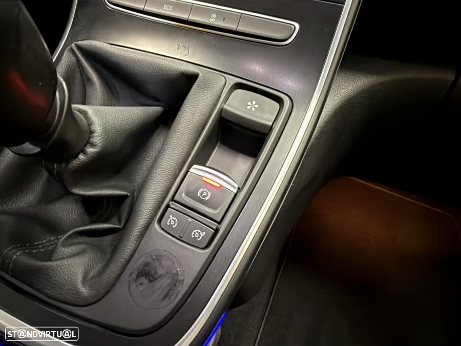 Renault Grand Scénic 1.6 dCi Intens SS - 8