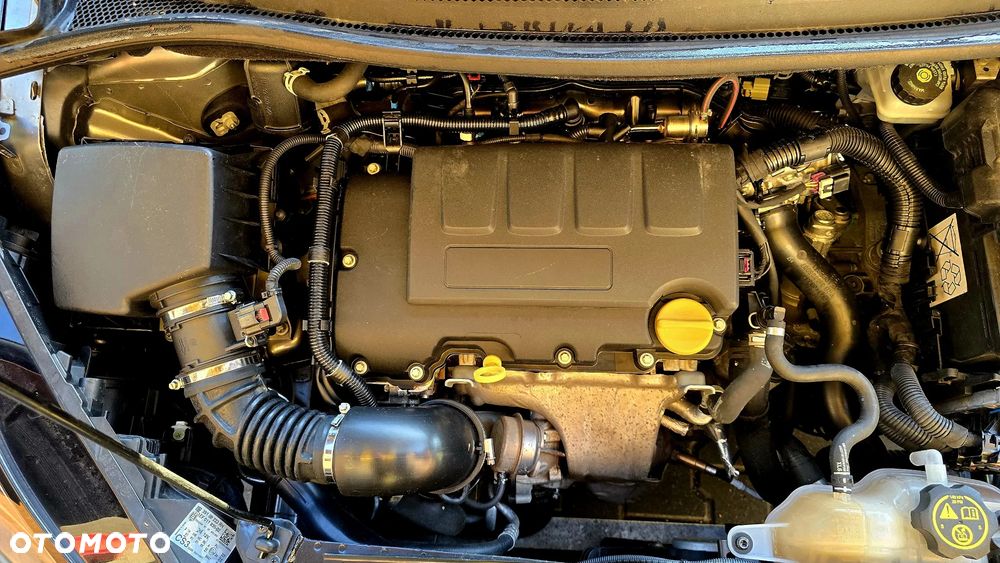 Opel Corsa 1.4 16V EcoFLEX Start-Stop Innovation - 19