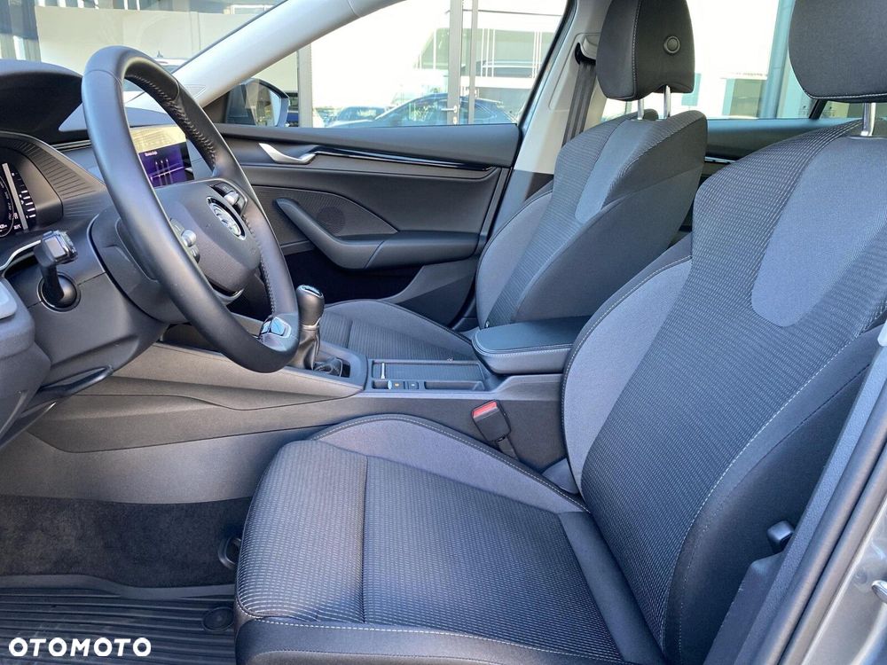 Skoda Octavia 1.5 TSI Selection - 10