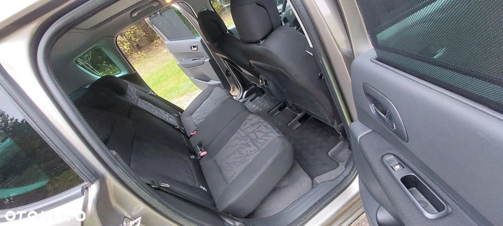Peugeot 3008 - 32