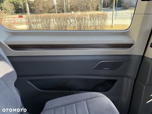 Volkswagen Multivan 2.0 TSI L2 Style DSG - 33