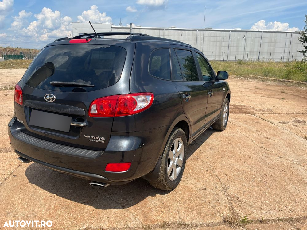 Hyundai Santa Fe 2.2 DSL VGT 7 SEATS 4WD - 8