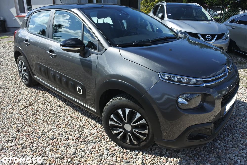 Citroën C3 Pure Tech 82 SHINE - 1