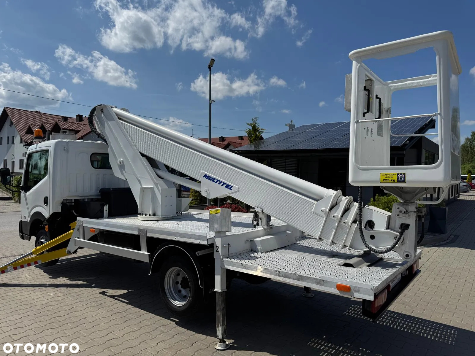 Nissan Cabstar 35,11 Zwyżka 20 ALU - 11