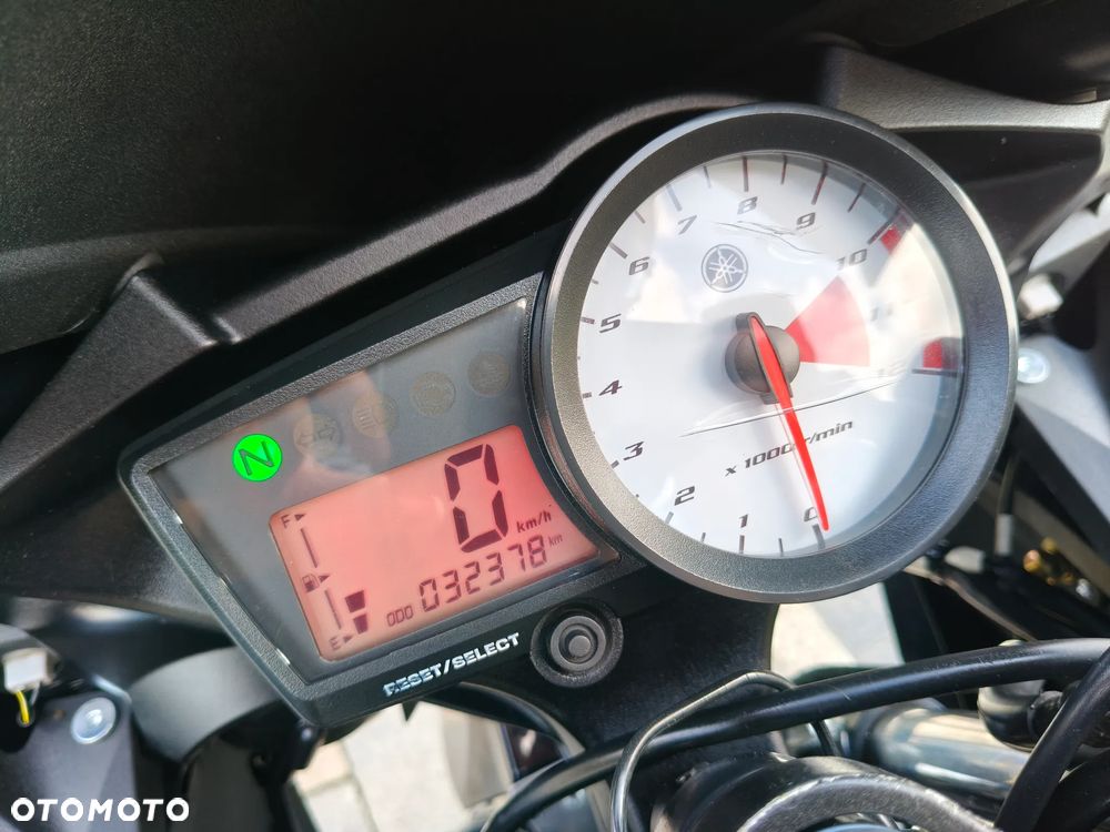 Yamaha R125 - 11