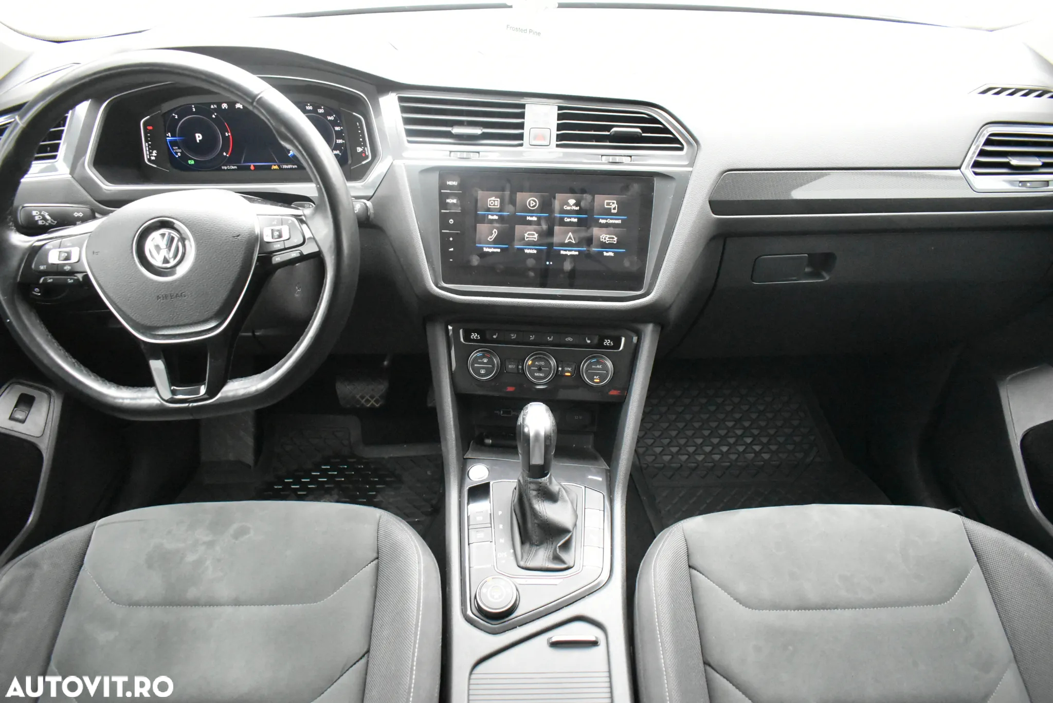 Volkswagen Tiguan - 18