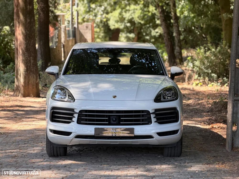 Porsche Cayenne E-Hybrid - 4