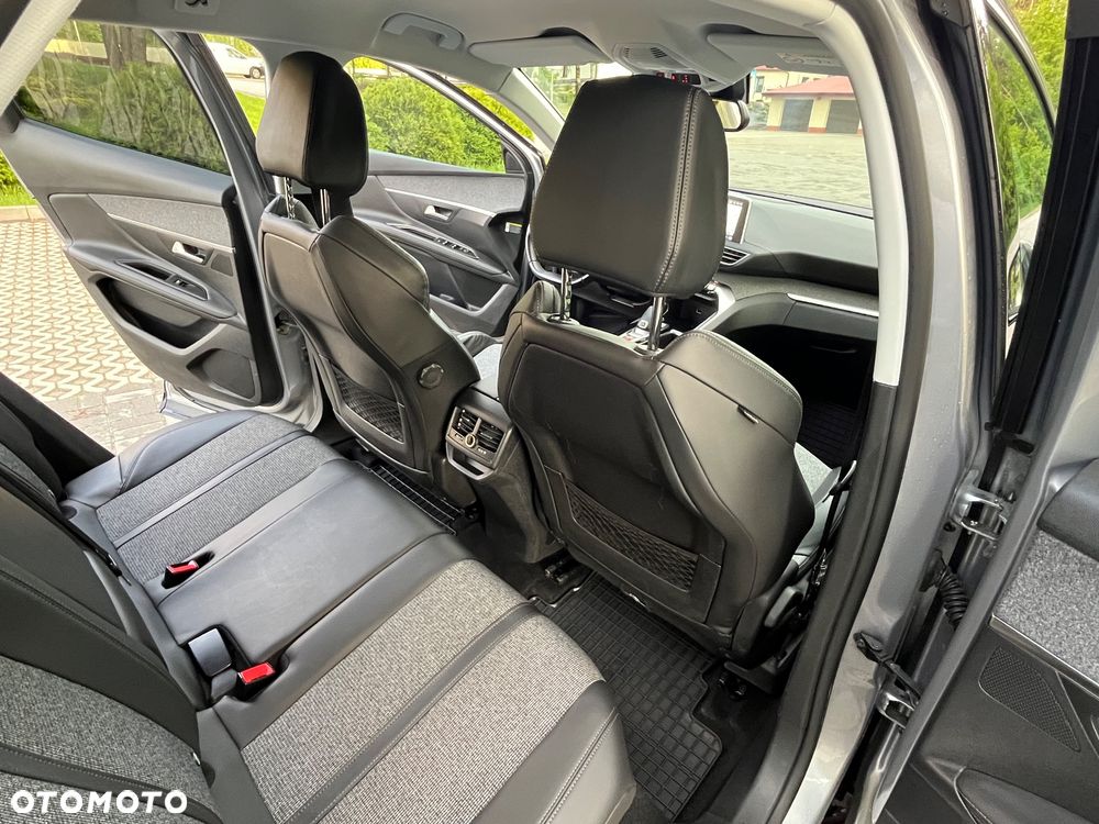 Peugeot 3008 BlueHDi 180 Stop & Start EAT8 Allure - 10