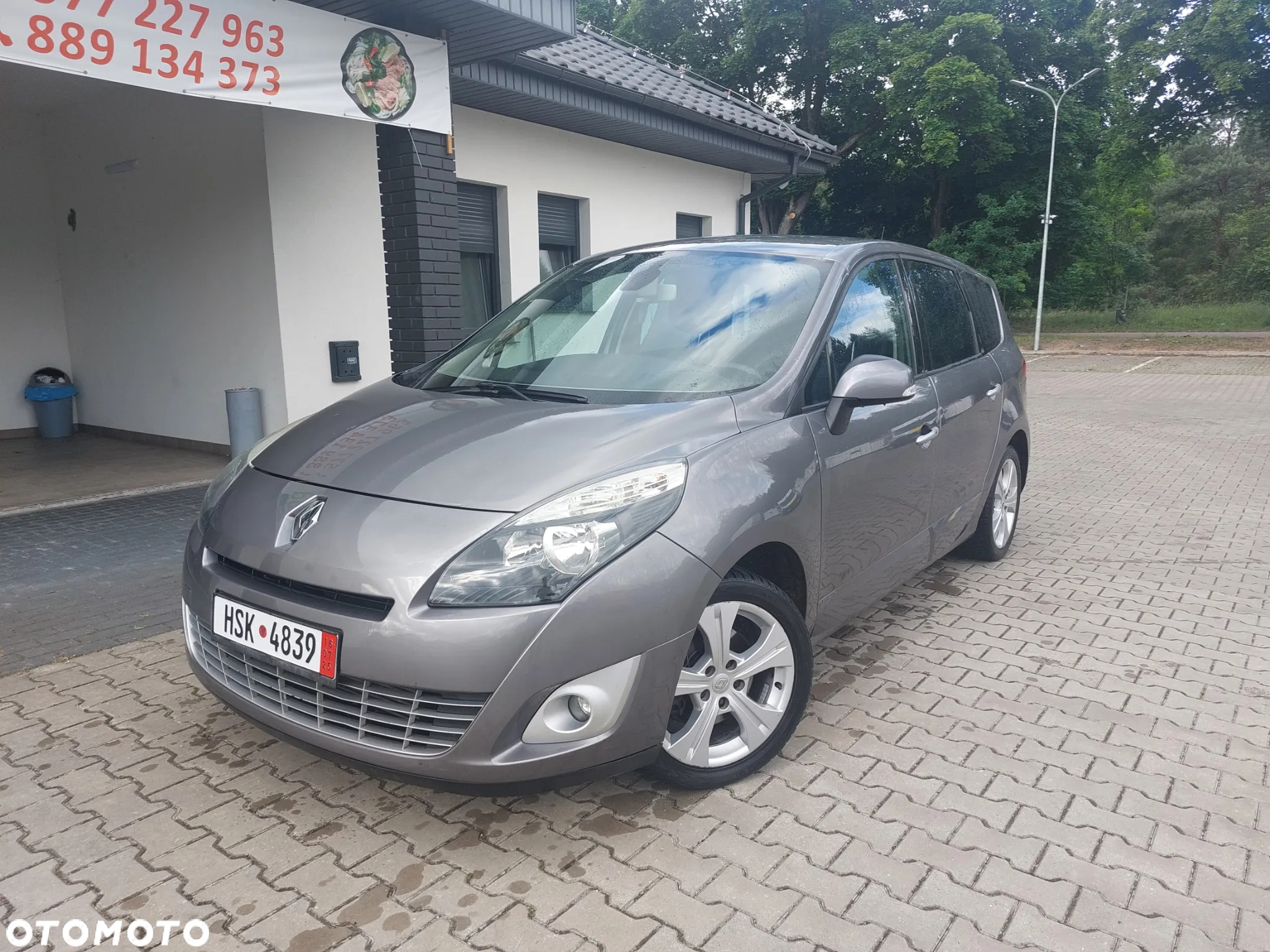 Renault Grand Scenic 1.9 dCi FAP Privilege - 9