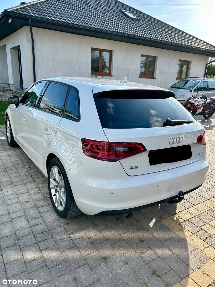 Audi A3 ver-1-6-tdi-sportback - 4