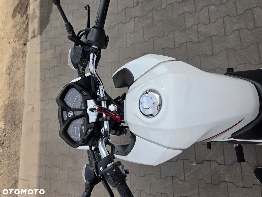 Honda CB - 33