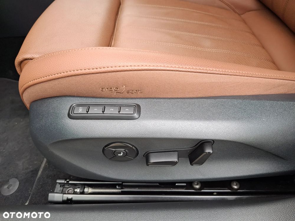Skoda Superb 2.0 TSI L&K DSG - 16