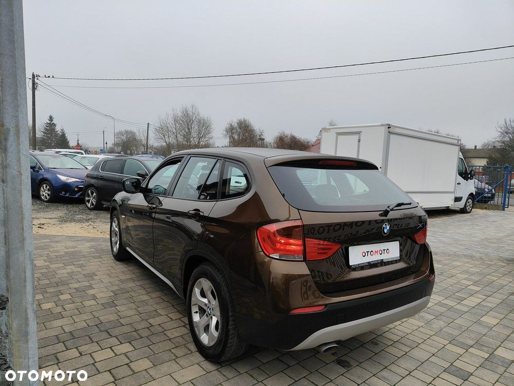 BMW X1 sDrive18d xLine - 6