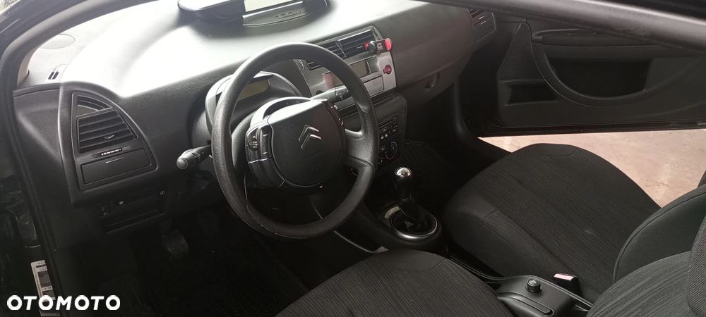 Citroën C4 1.4 16V VTR - 16