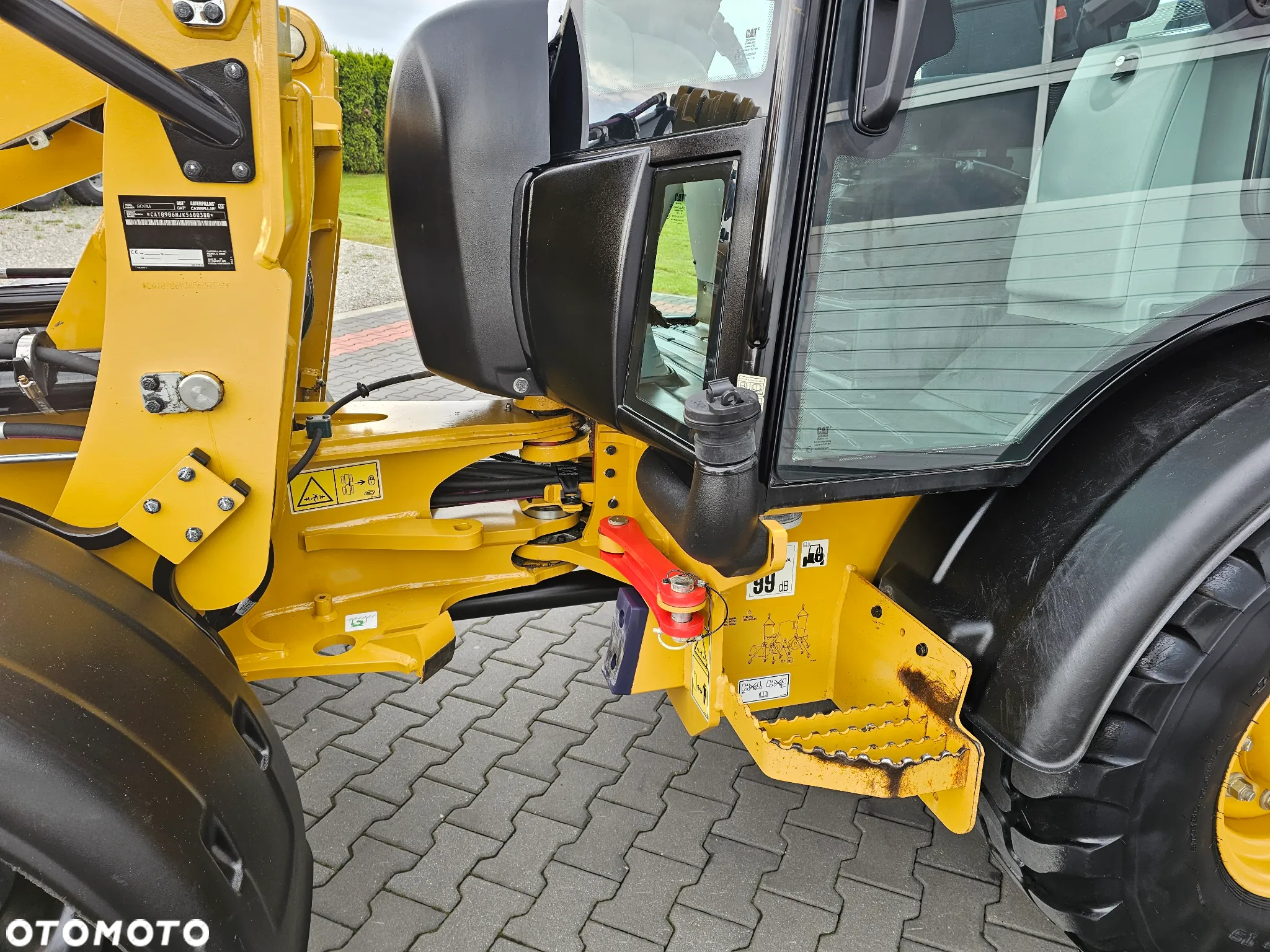 Caterpillar 906 M - 18