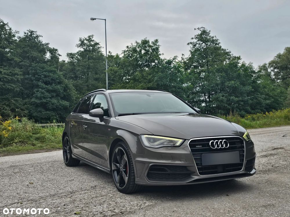 Audi A3 Sportback 2.0 TDI clean diesel Quattro Ambiente S tronic - 2