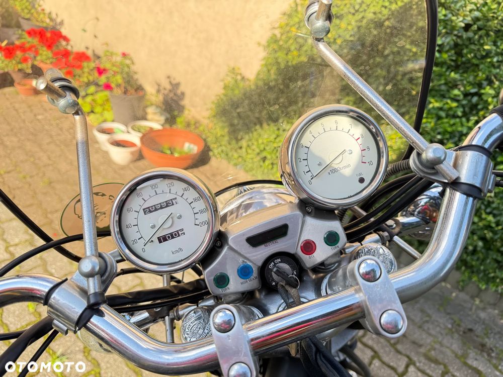 Yamaha Virago - 3