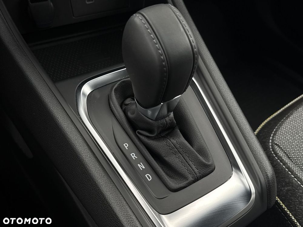 Renault Captur 1.3 TCe mHEV Techno EDC - 30