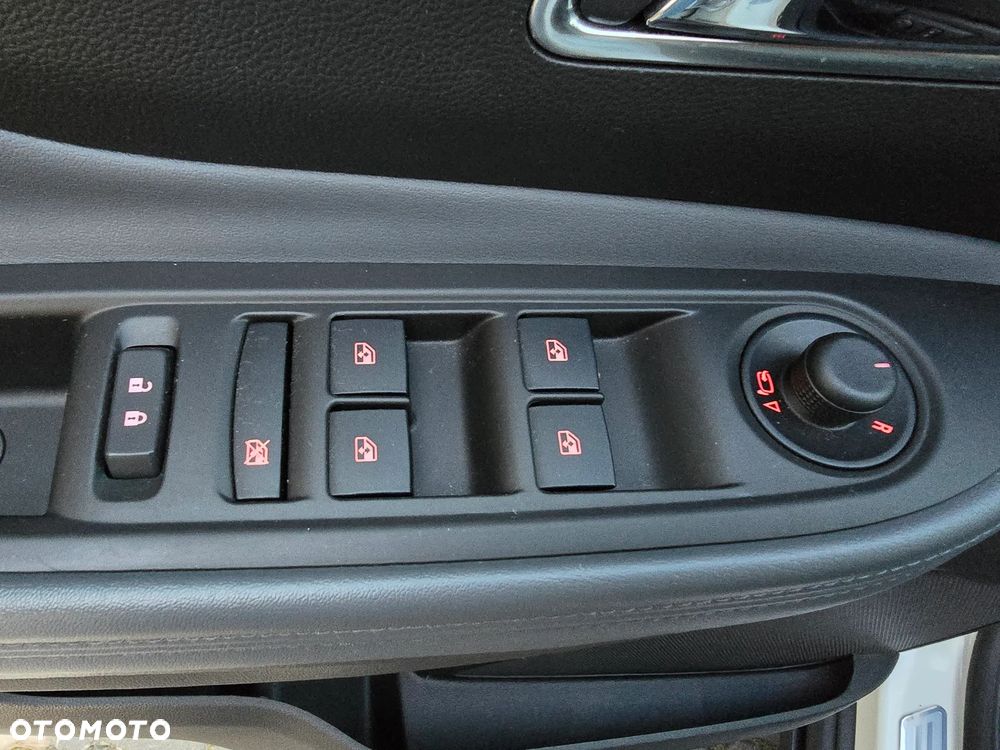 Opel Mokka 1.4 T Cosmo S&S 4x4 - 21