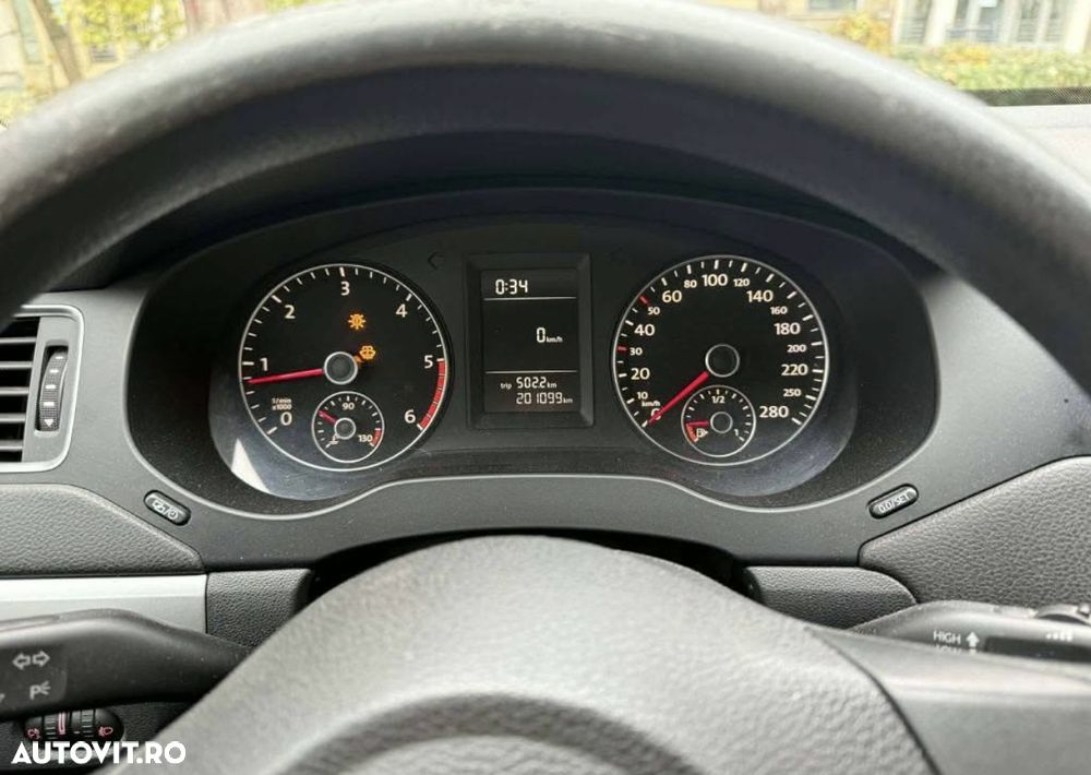 Volkswagen Jetta 1.6 TDI DPF Comfortline - 6