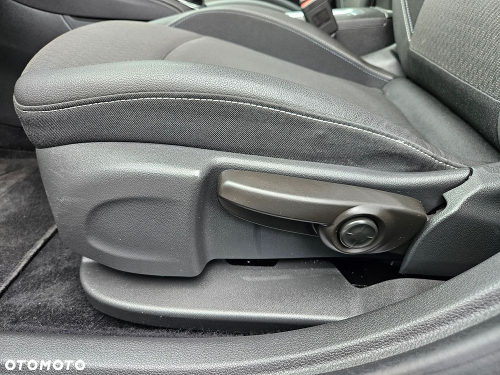 Opel Astra 1.4 Turbo Start/Stop Ultimate - 26