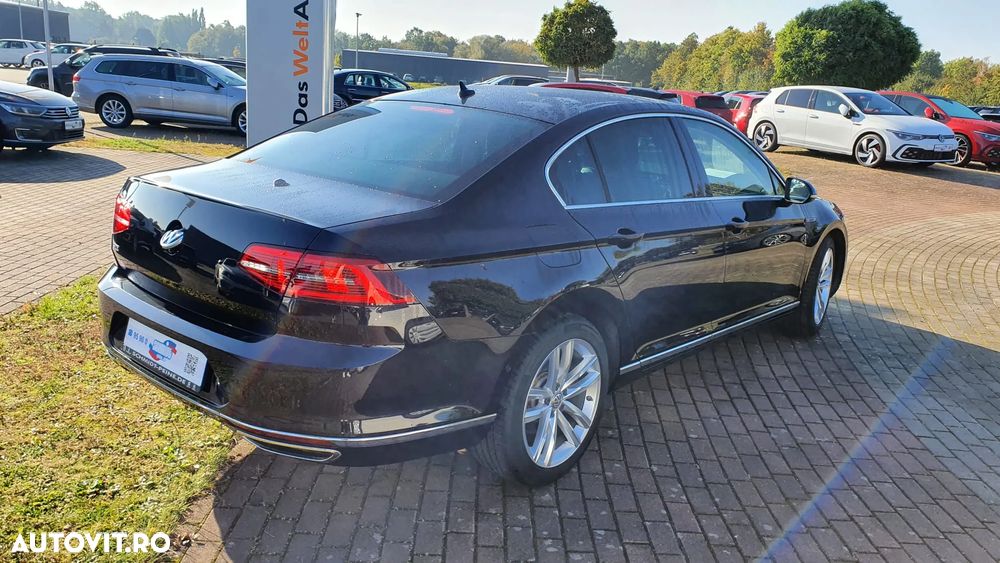 Volkswagen Passat Standard - 12