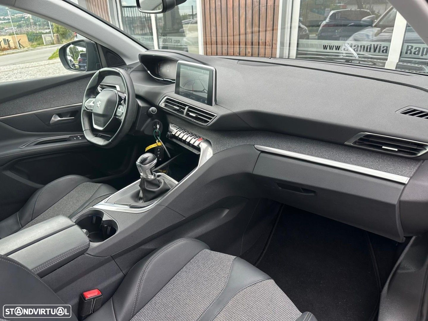 Peugeot 3008 1.5 BlueHDi Allure - 24