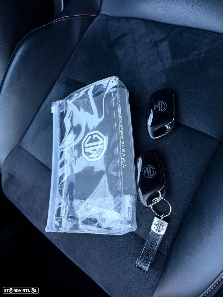 MG MG4 64 kWh XPower Luxury - 41