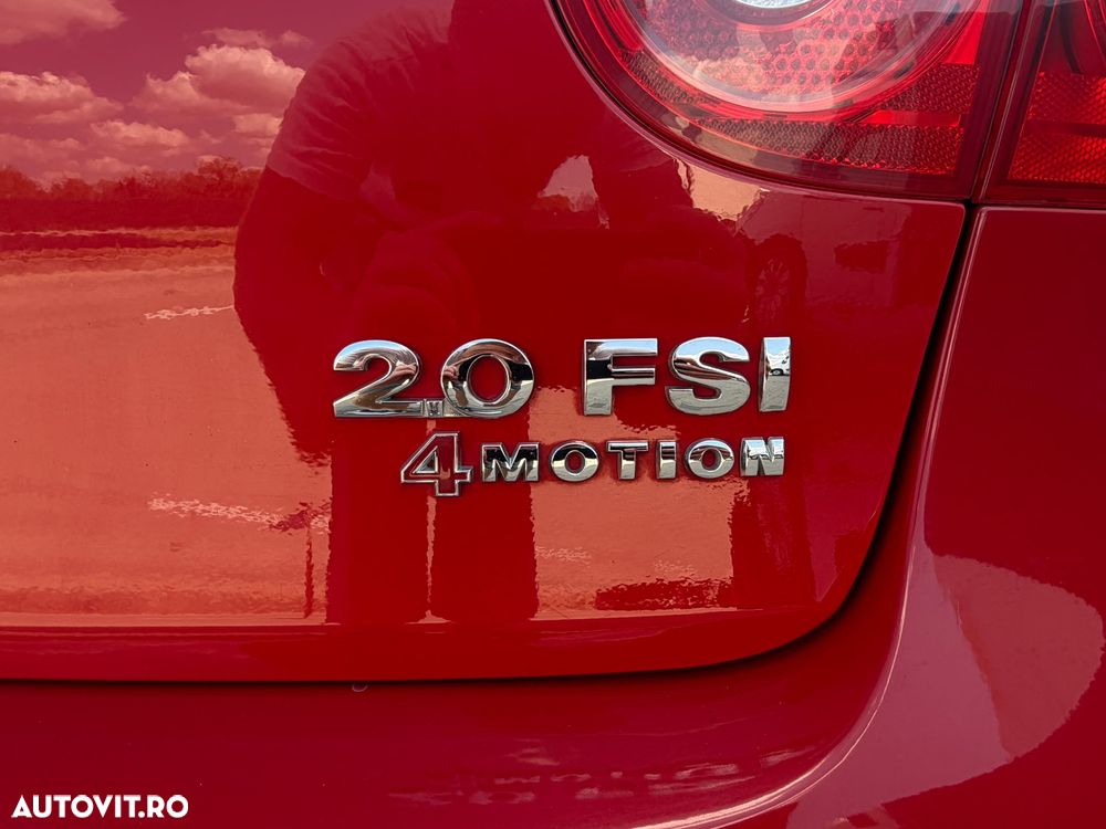 Volkswagen Golf 2.0 FSI 4Motion Sportline - 25