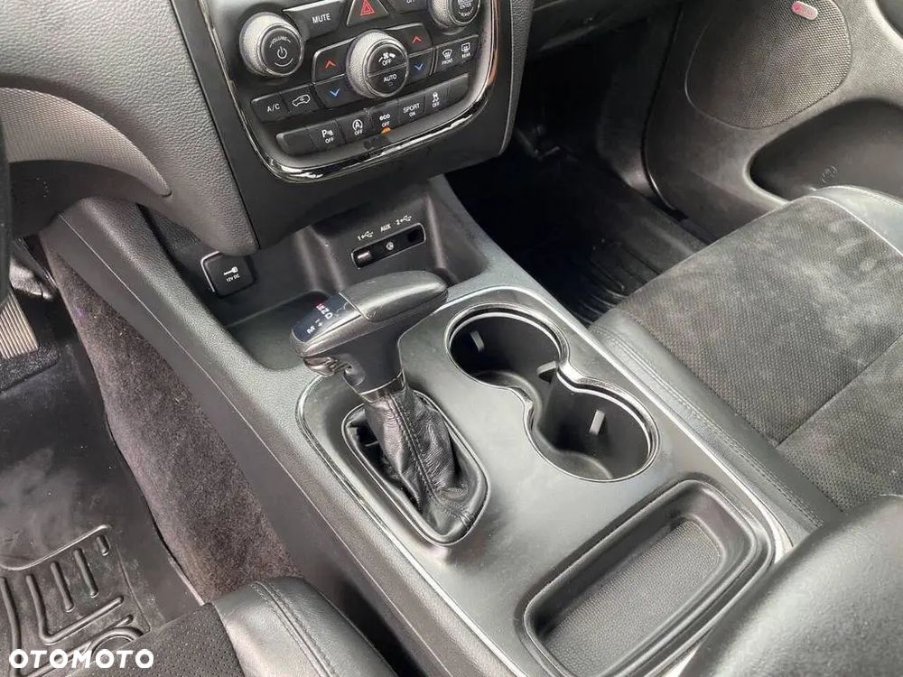 Dodge Durango - 10