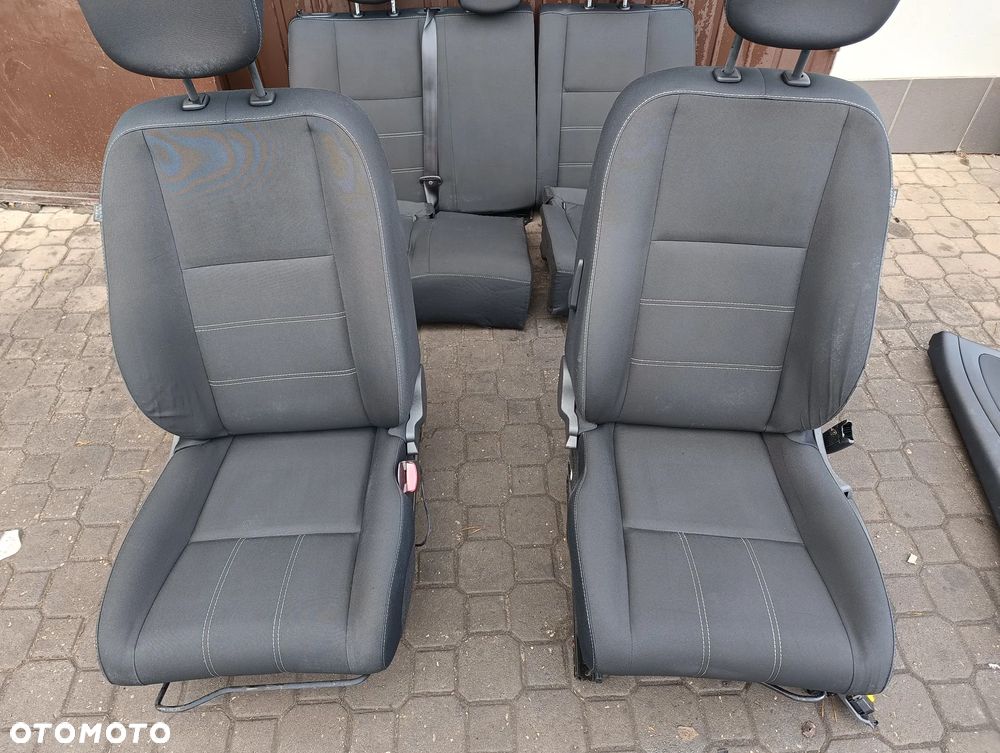 Tapicerka fotel fotele boczki Renault Megane III HB HATCHBACK - 2