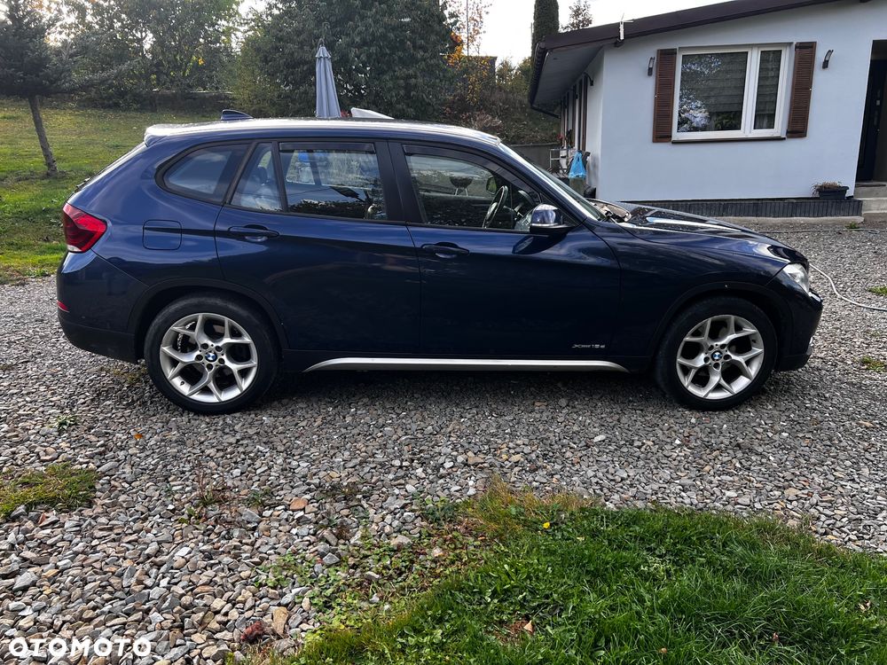 BMW X1 xDrive18d - 8