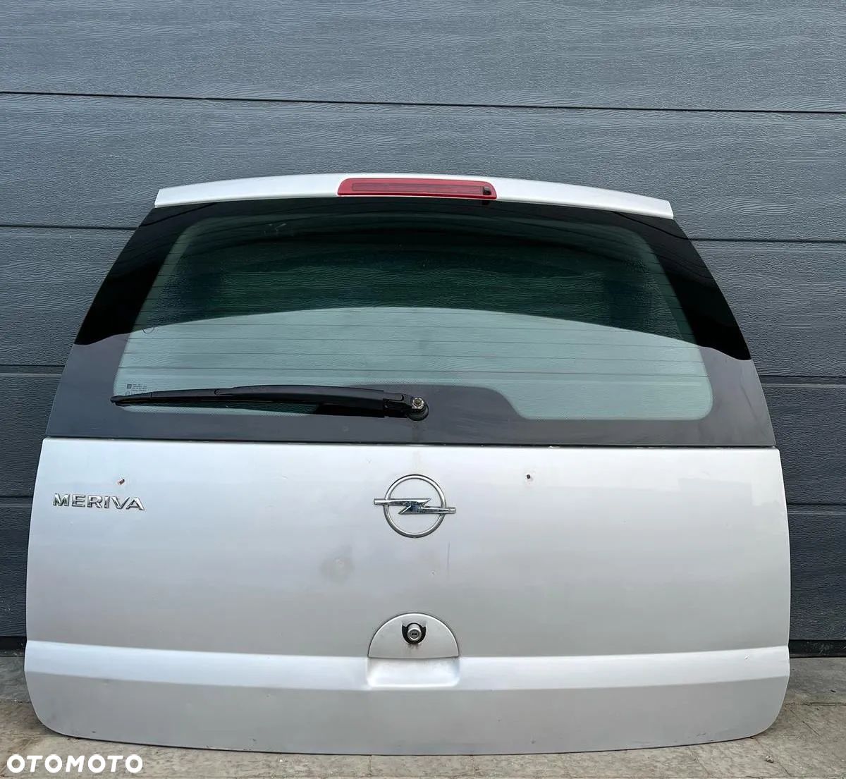 TYLNA KLAPA Z SZYBĄ  - OPEL MERIVA A -2003-2006 rok -SREBRNA - 1
