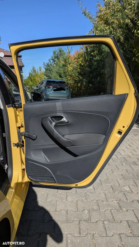 VOLKSWAGEN Polo 2010 — imagine 25