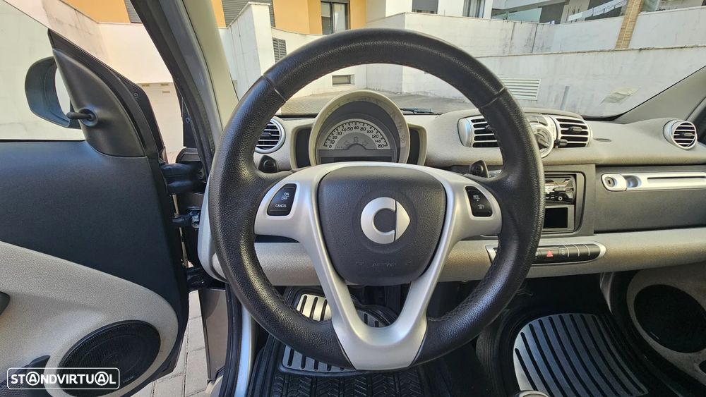 Smart ForTwo Coupé 1.0 mhd Passion 71 Softouch - 14