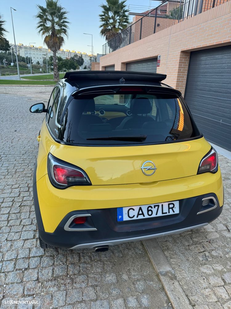 Opel Adam 1.0 S&S Rocks - 2