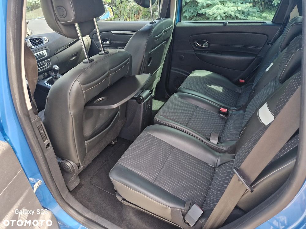 Renault Grand Scenic - 14