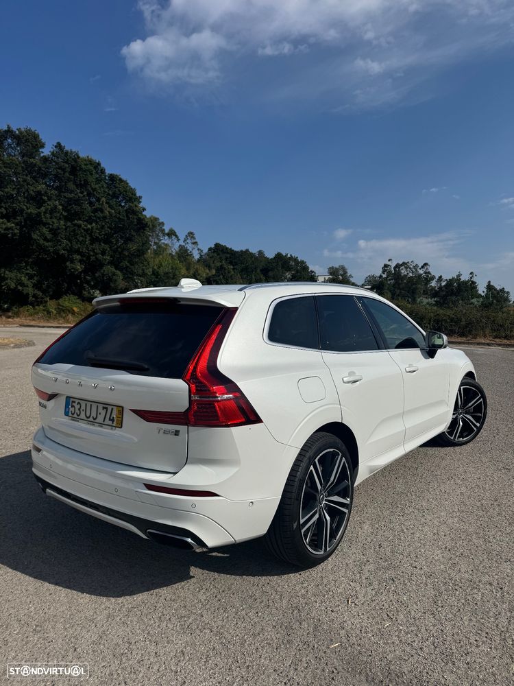 Volvo XC 60 2.0 T8 PHEV R-Design AWD - 4