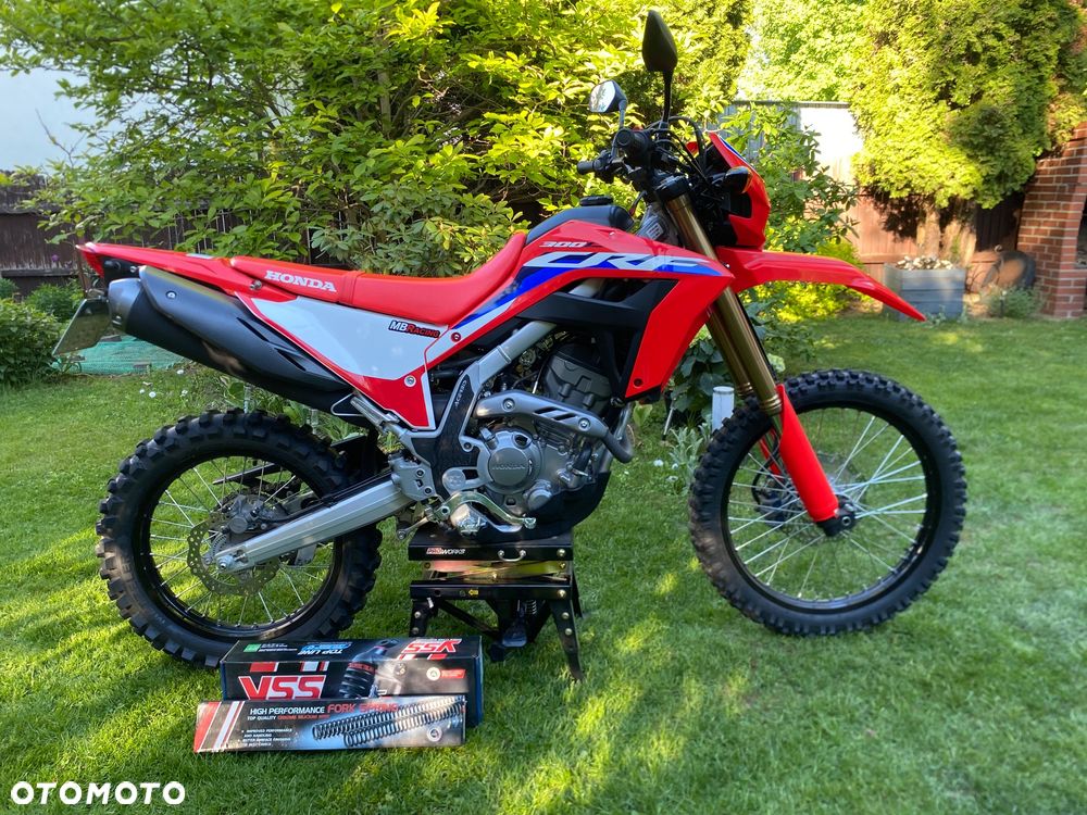Honda CRF - 1