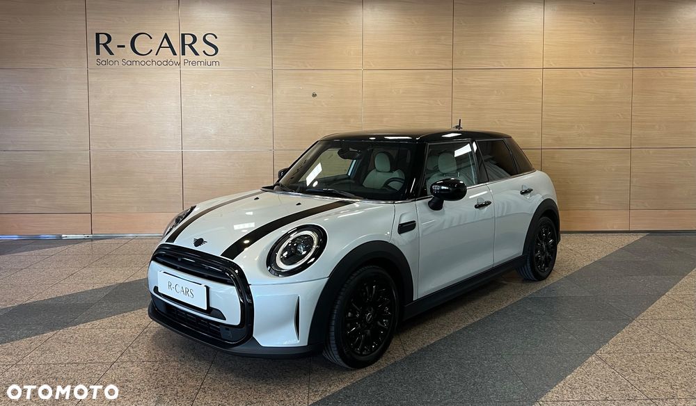 MINI Cooper Standard - 2