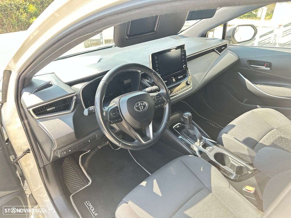 Toyota Corolla 1.8 Hybrid Comfort+P.Sport - 17